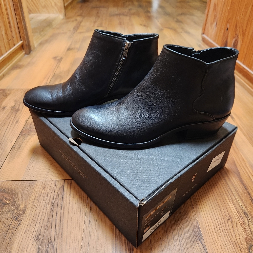 New In The Box, Frye Carson Bootie